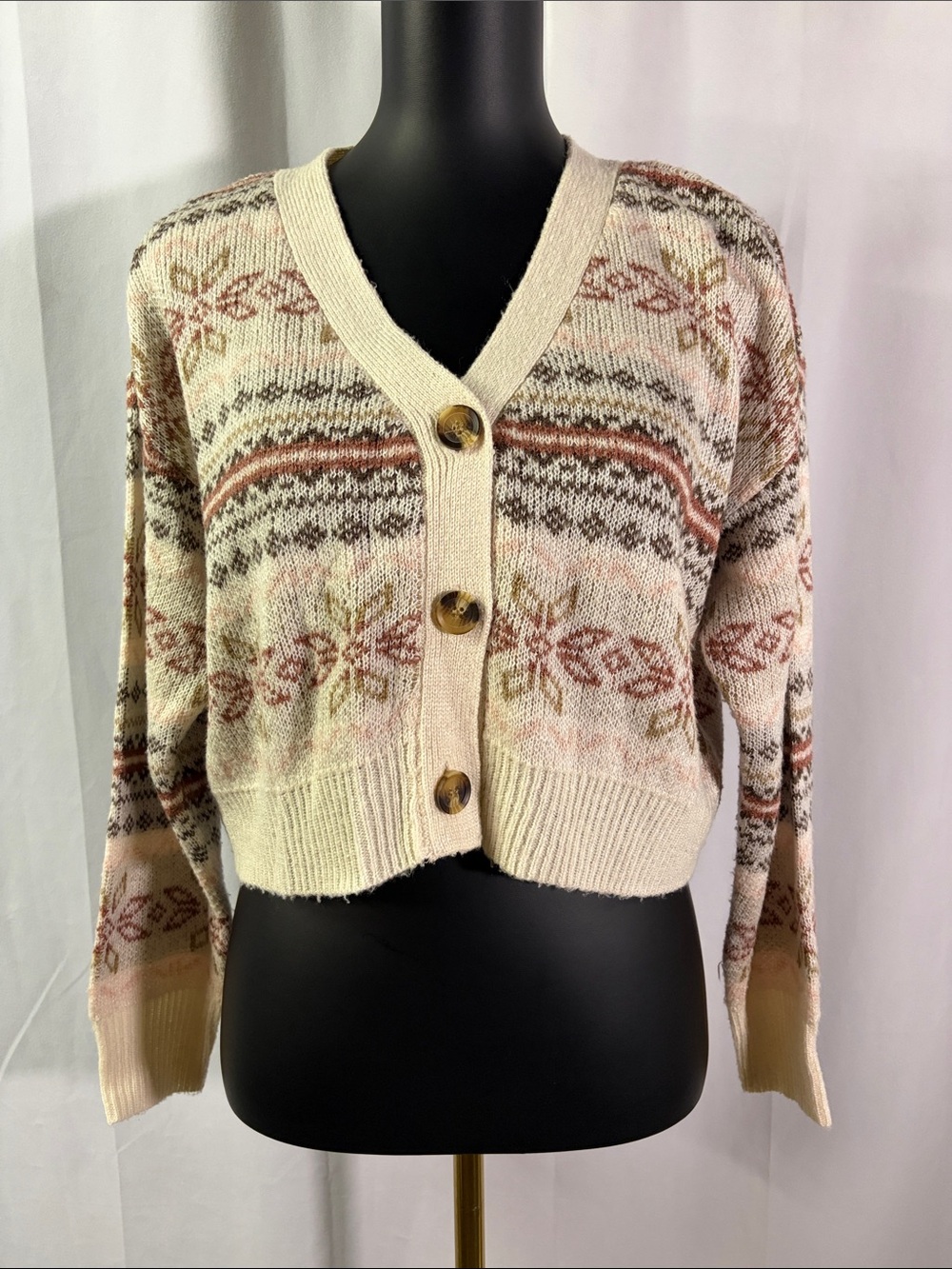 No Comment Multicolor Fair Isle Print Cropped Button Front Cardigan
